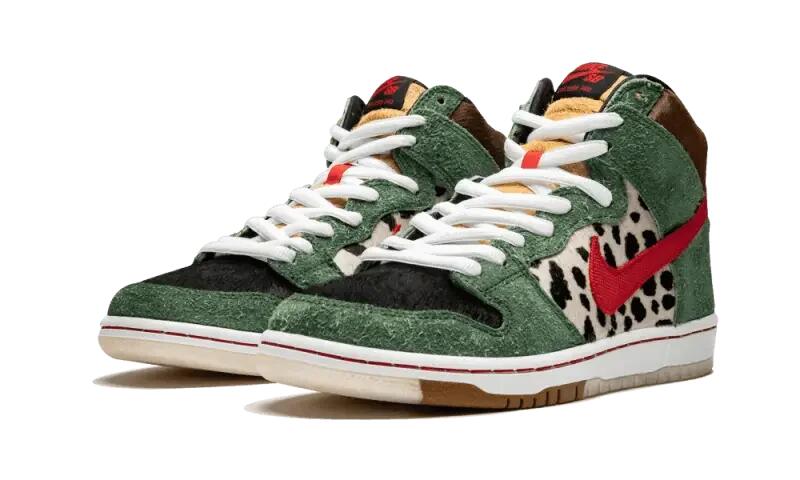 Nike SB Dunk High Dog Walker 2/4