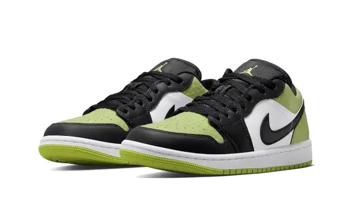 Air Jordan 1 Low Vivid Green Snakeskin 2/3