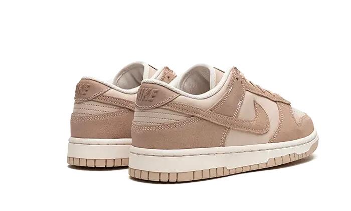 Dunk Low SE Sanddrift 3/4