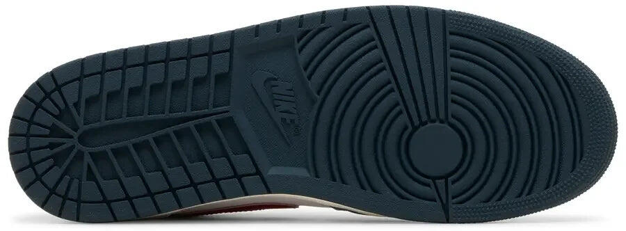 Jordan 1 Low SE Armory Navy 3/5
