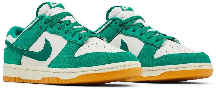 Nike Dunk Low SE Malachite 5/5