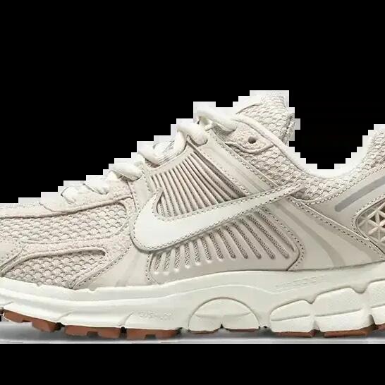 Nike Zoom Vomero 5 - Light Orewood Brown - Women's