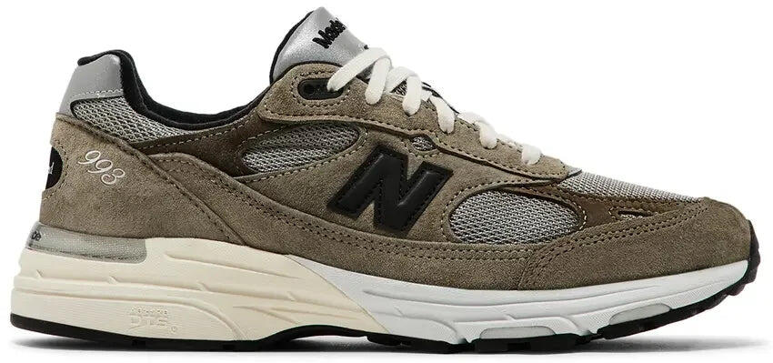 NEW BALANCE picture