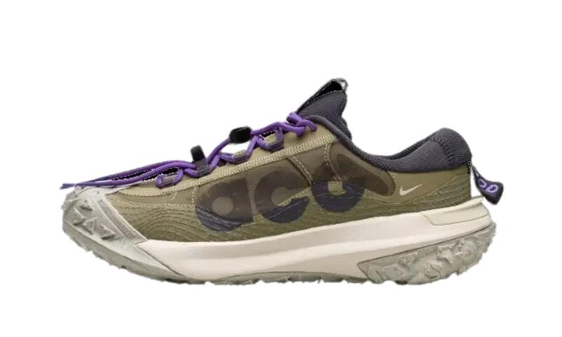 NIKE picture