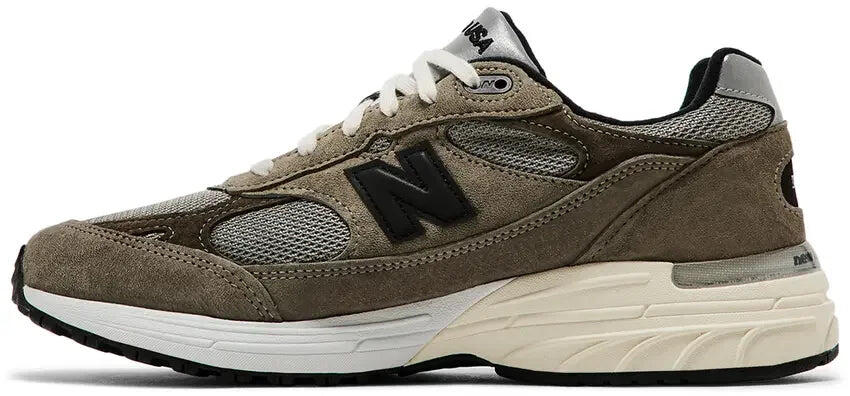 New Balance 993 MiUSA JJJJound Military Urban Grey Angora 2/5