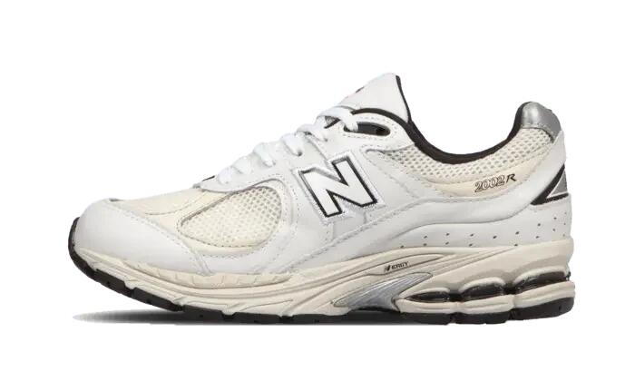 NEW BALANCE picture