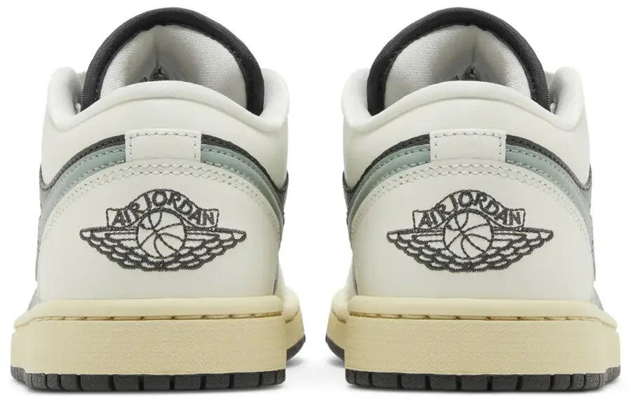 Jordan 1 Low Jade Smoke (W) 4/5