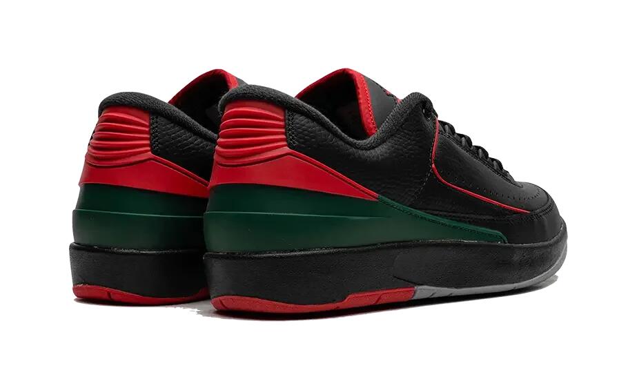 Jordan 2 Retro Low Christmas 3/4