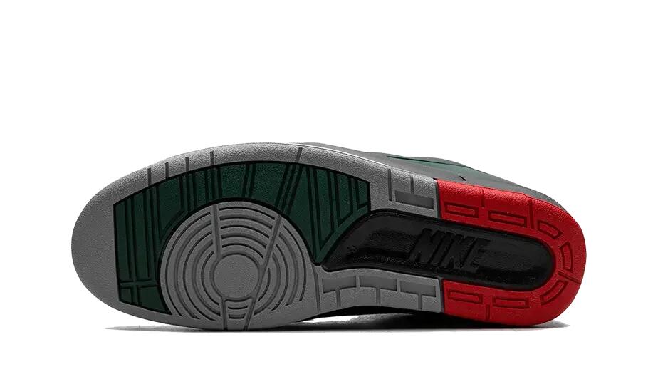 Jordan 2 Retro Low Christmas 4/4