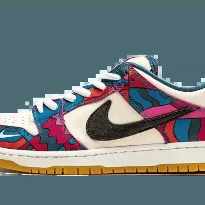 Skate - Shoes - Low-cut, printed - SB Dunk Low Parra - Multicolour