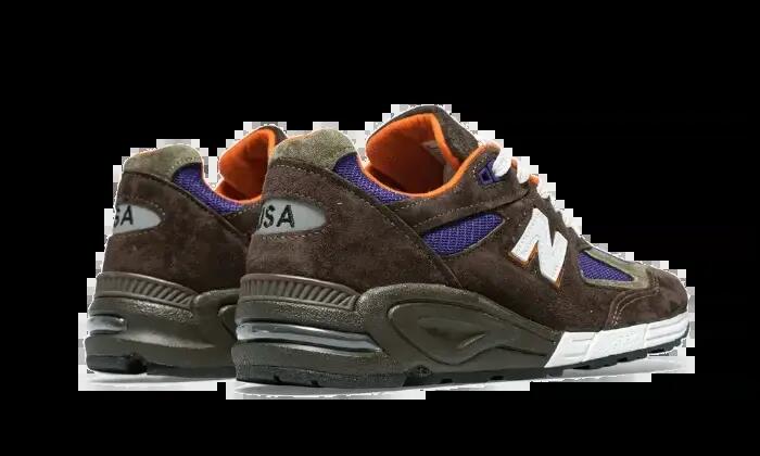 Laufen - schuhe - 990 v2 made in usa - braun/grau/violett 3/4