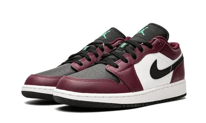 Air Jordan 1 Low SE Dark Beetroot Black Roma Green 2/4