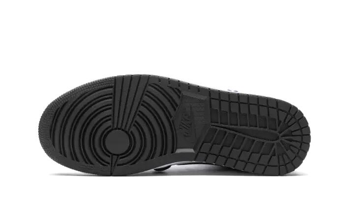 Air Jordan 1 Mid SE Sisterhood (W) 4/4
