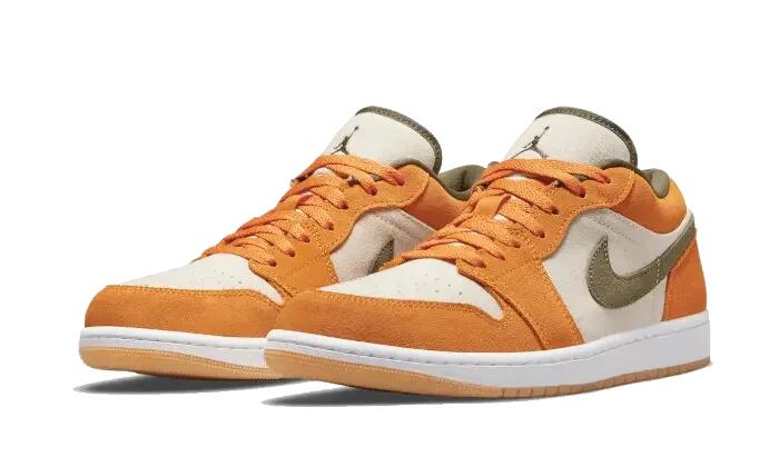 Jordan 1 Low SE Light Curry 2/3