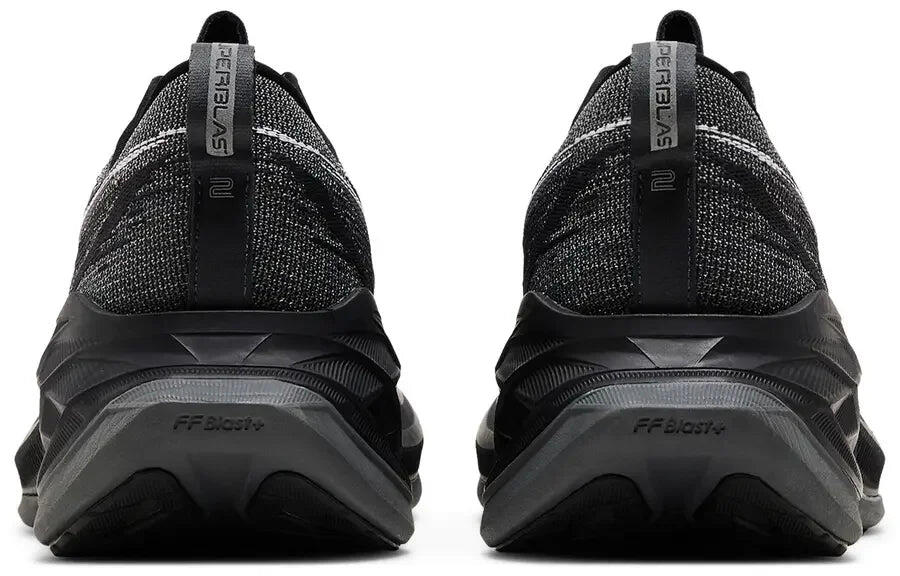ASICS Superblast 2 Black White 4/5