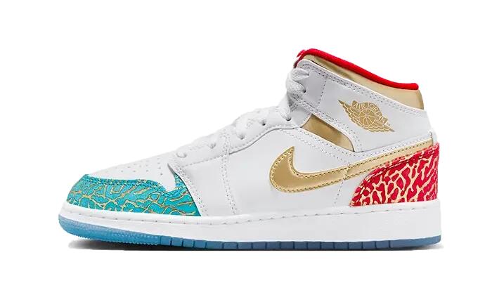 Jordan 1 Mid Sneaker School NC to Chicago (GS) 1/3