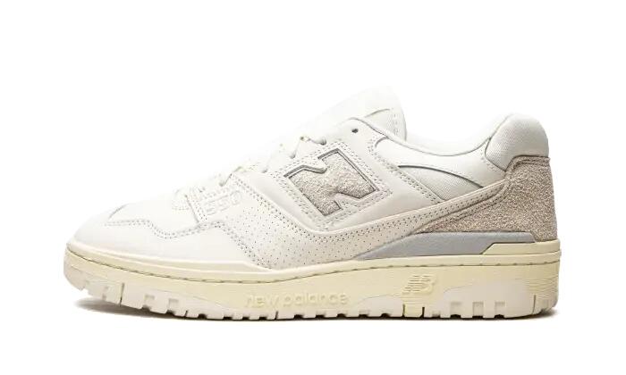 NEW BALANCE picture
