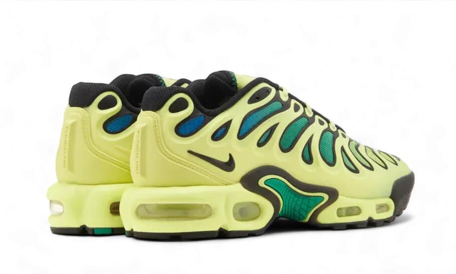 Nike Air Max Plus Drift Neon Yellow 3/4