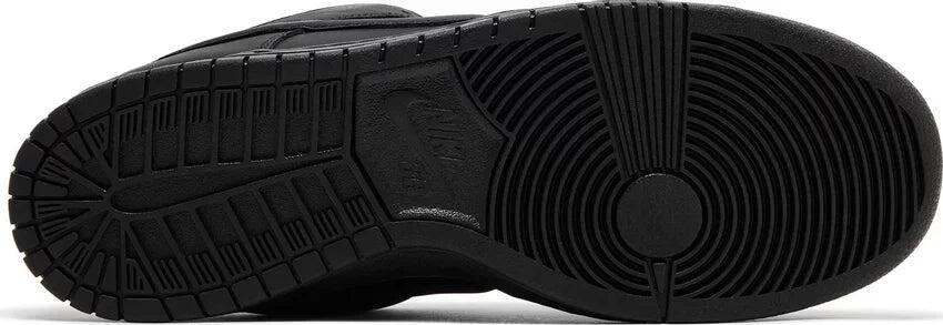 Nike SB Dunk Low Pro Triple Black 5/5