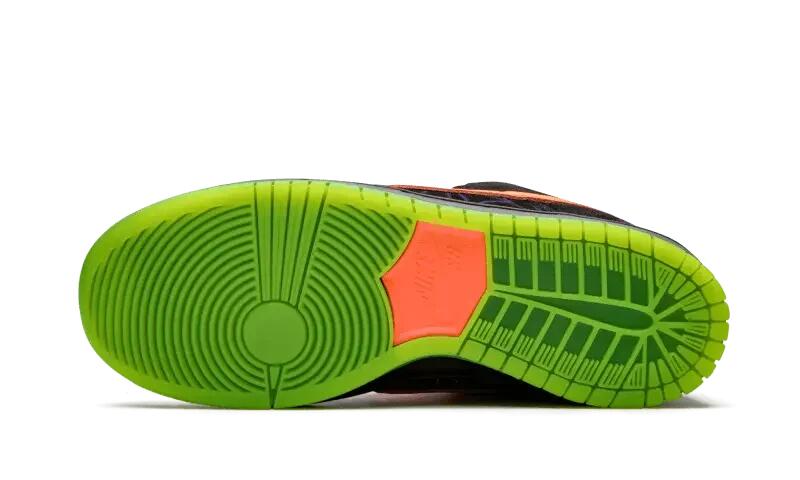 SB Dunk Low "Night of Mischief" - Taille : 41 EU 4/4