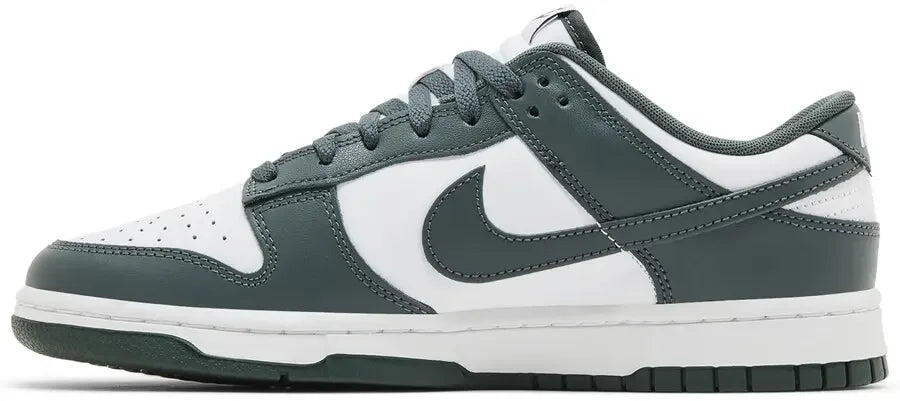 Nike Dunk Low Vintage Green 2/5