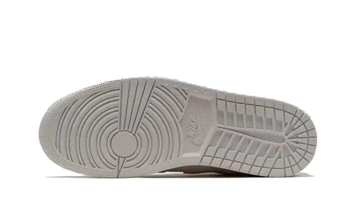 Air Jordan 1 Low SE Craft Tech Grey 3/3