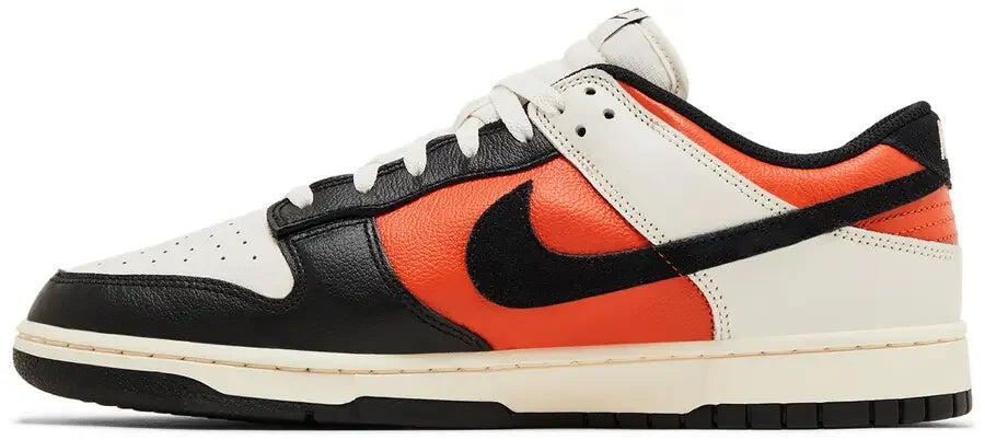 Nike Dunk Low Vintage Coral 2/5