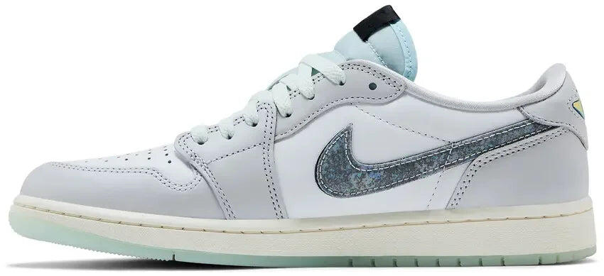 Jordan 1 Retro Low OG Year of the Snake (2025) (GS) 2/5