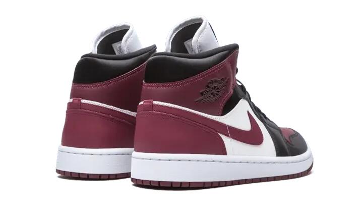 Air Jordan 1 Mid SE Black Dark Beetroot 3/4