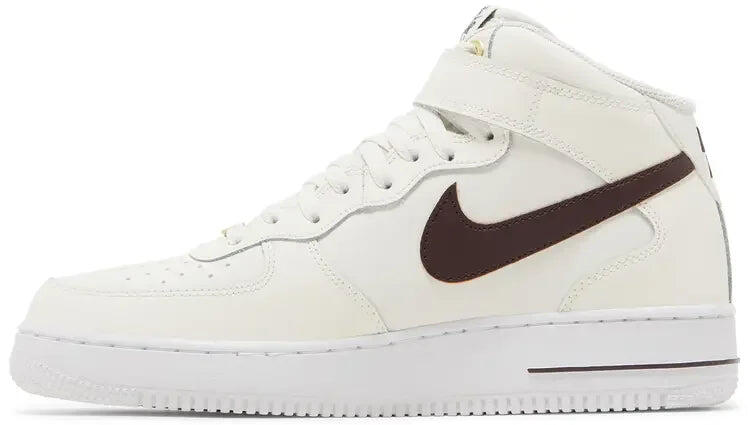 Nike Air Force 1 Mid '07 LV8 40th Anniversary Sail Brown Basalt 2/5