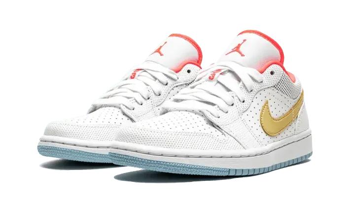 Air Jordan 1 Low SE White Sesame (W) 2/4