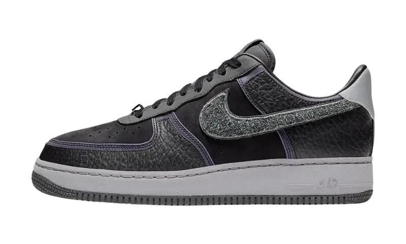 NIKE picture