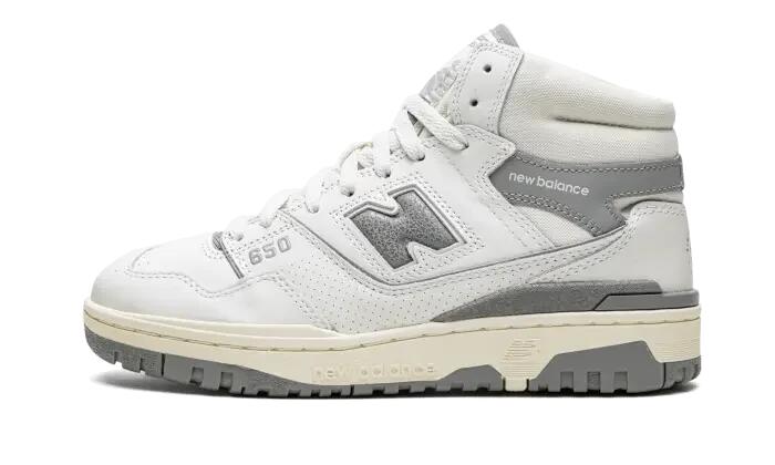 NEW BALANCE picture