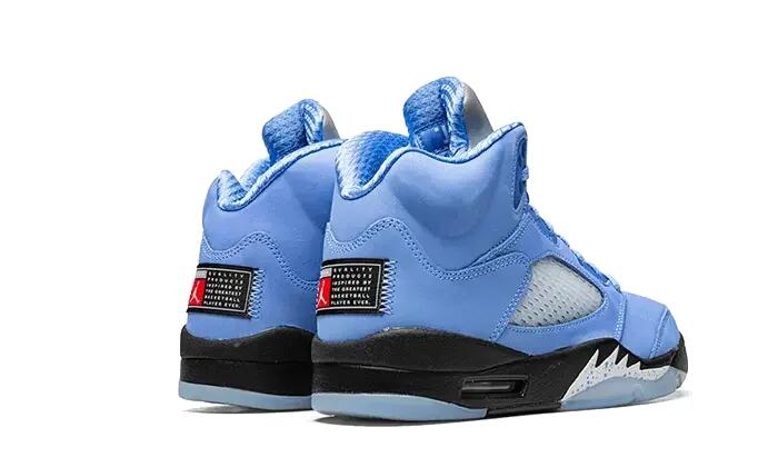 Jordan 5 Retro UNC University Blue 3/5