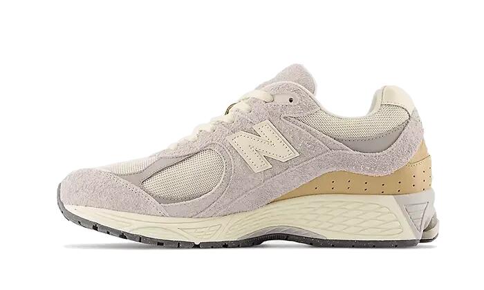 NEW BALANCE picture