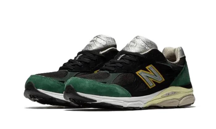 New Balance 990 V3 Black Green Yellow 2/4