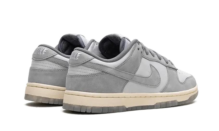Nike Dunk Low Cool Grey Football Grey 3/4