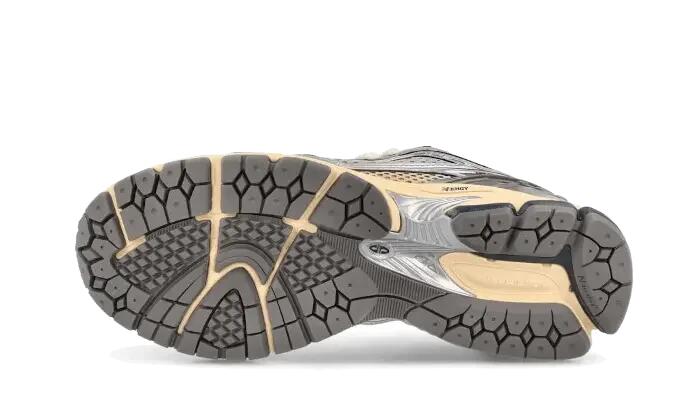 New Balance 1906R thisisneverthat 2/2