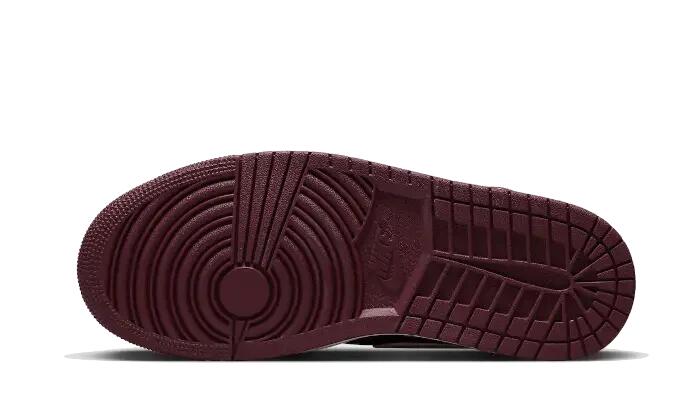 Air Jordan 1 Mid Split Beach Cherrywood Red (W) 3/3