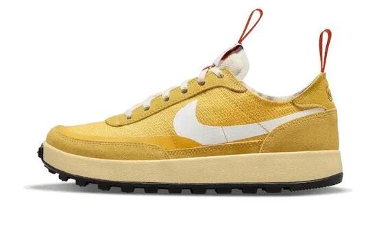 NikeCraft General Purpose Shoe Tom Sachs Dark Sulfur - Taille : 44 EU