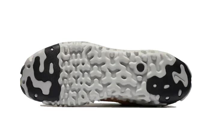 Nike Overbreak SP Mars Yard 3/3