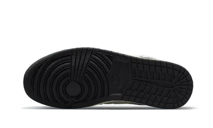 Air Jordan 1 Low SE Brushstroke 3/3