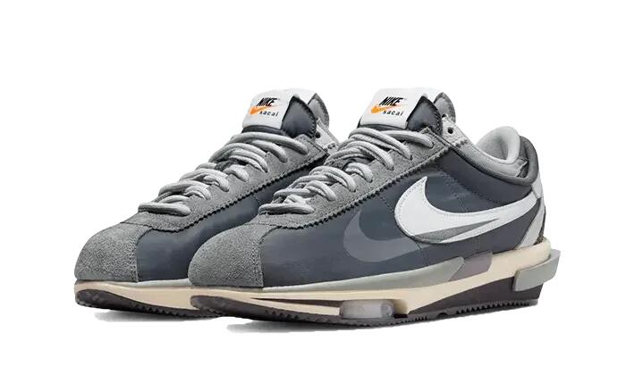 Nike Zoom Cortez SP sacai Iron Grey 2/3