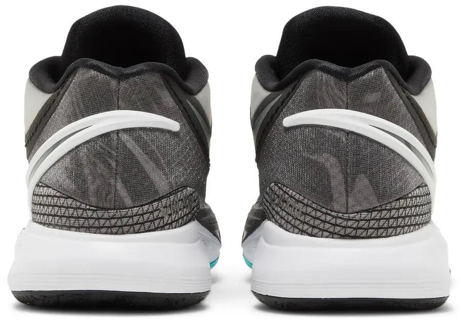 Nike Kyrie 8 Orca 4/5