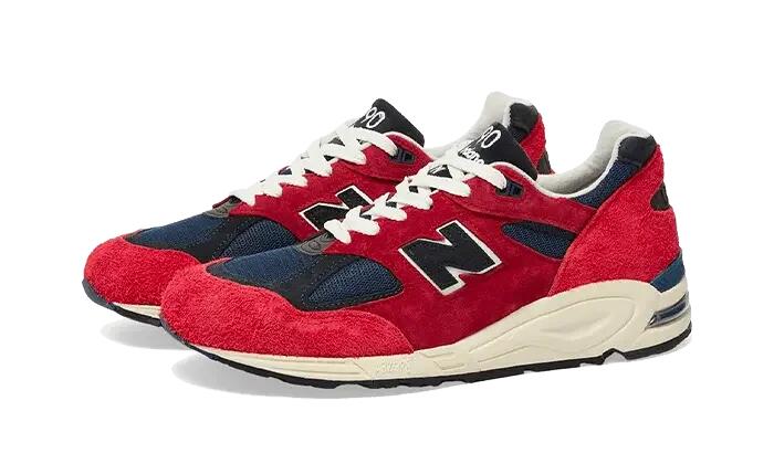 New Balance 990 V2 Made In USA Chrysanthemum 2/3