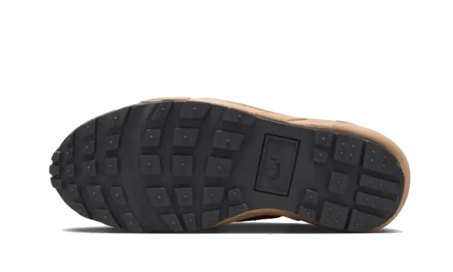 Nike Magmascape SP sacai Light British Tan 3/3