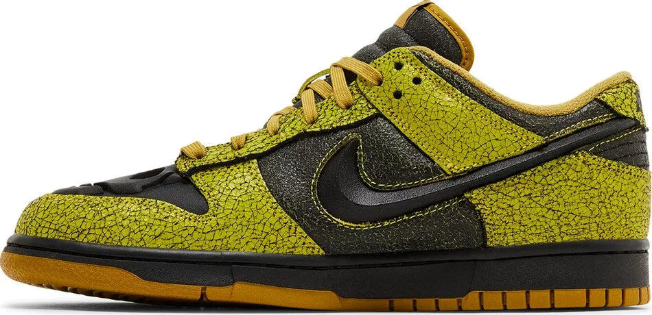 Nike Dunk Low QS Halloween Skull 2/5