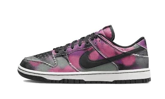 Zapatillas lifestyle - estampadas Dunk Low - negro/blanco/rojo