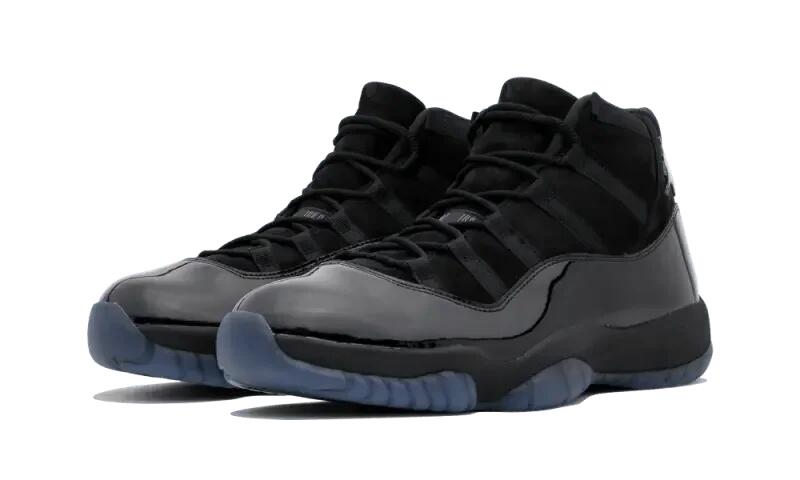 Air Jordan 11 Retro Cap and Gown 2/4