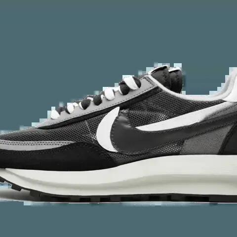 Men - Lifestyle - Sneakers - LD Waffle Sacai - Black/Anthracite
